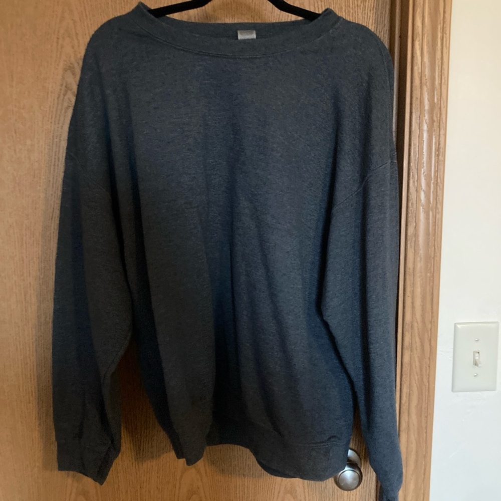 Gildan Men's Dark Gray Crewneck Sweater